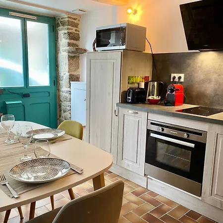 Casa de Férias Les Volets Blancs Dinan
