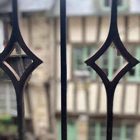 Les Volets Blancs Casa de Férias *